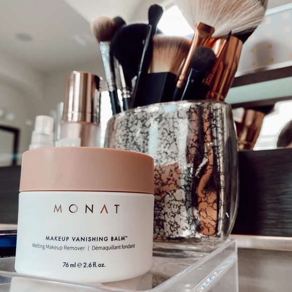 New Makeup Vanishing Balm MONAT - Picture 9 of 11